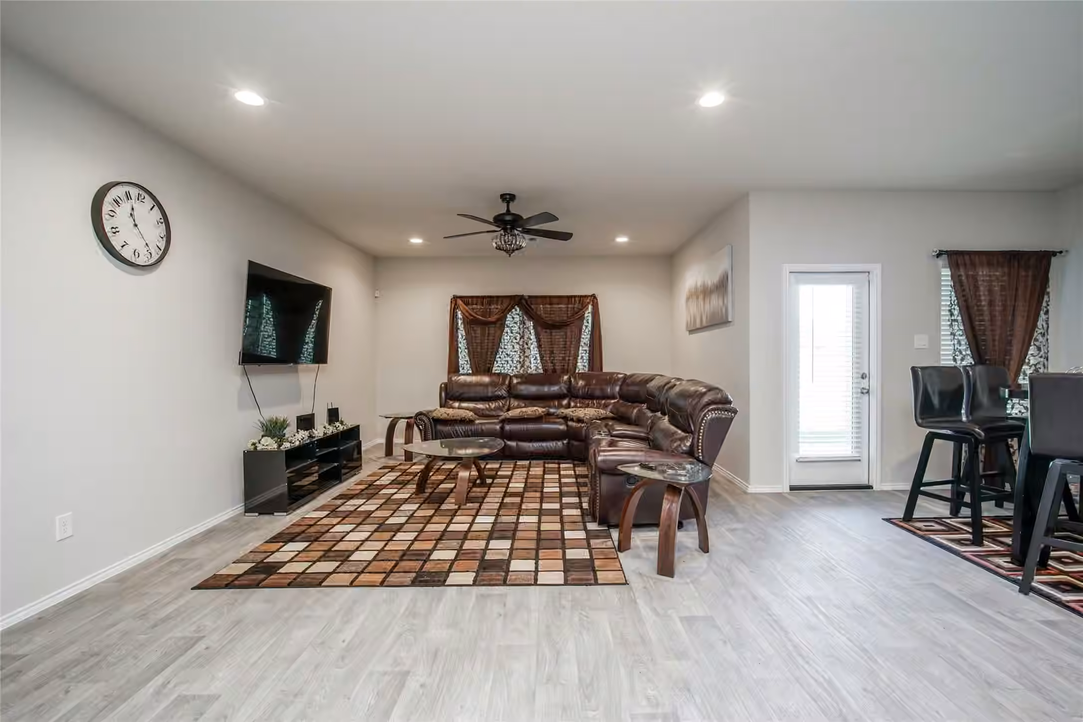 Photo 4 of 6802 Amber Cliff Lane, Rosenberg, TX
