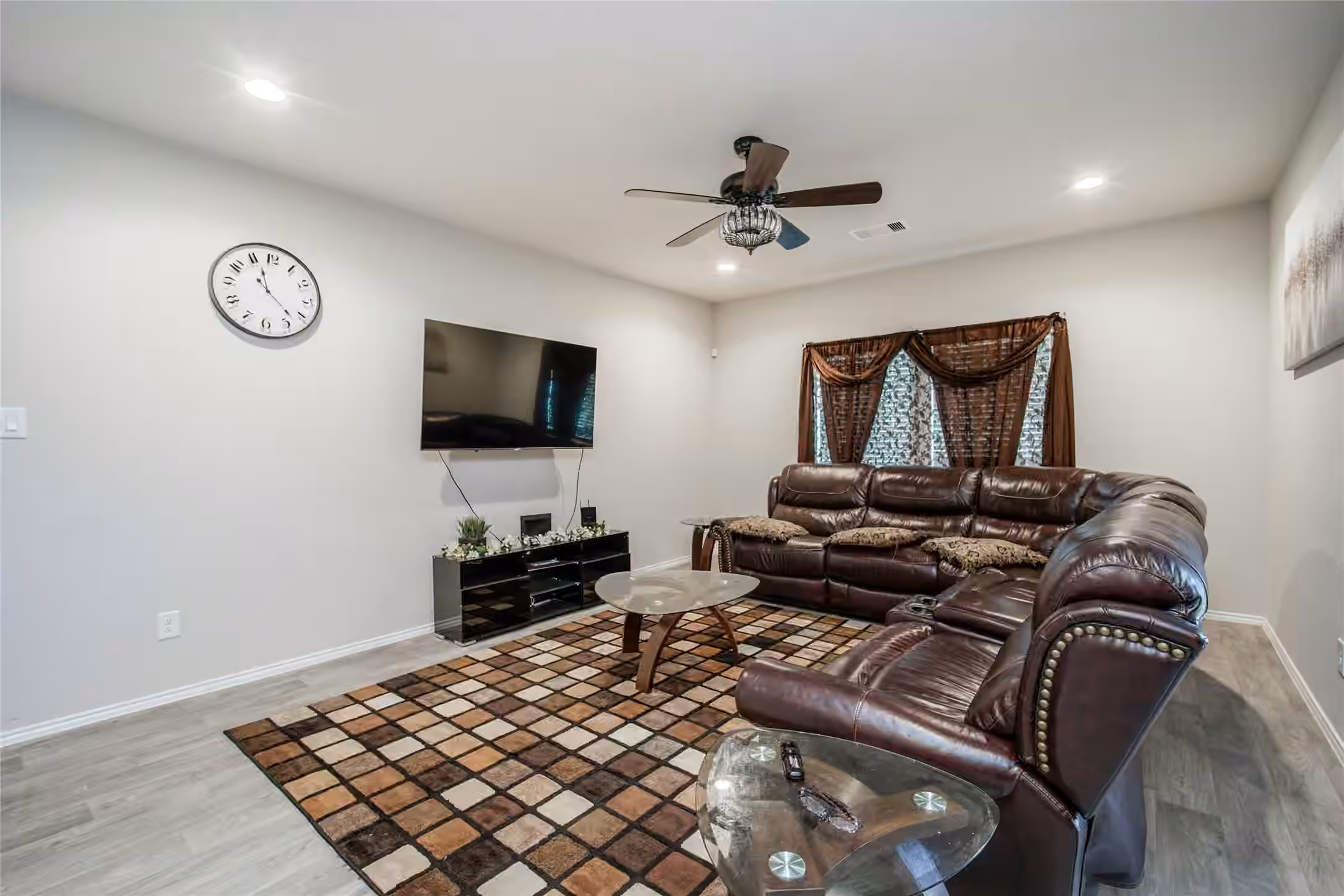 Photo 7 of 6802 Amber Cliff Lane, Rosenberg, TX