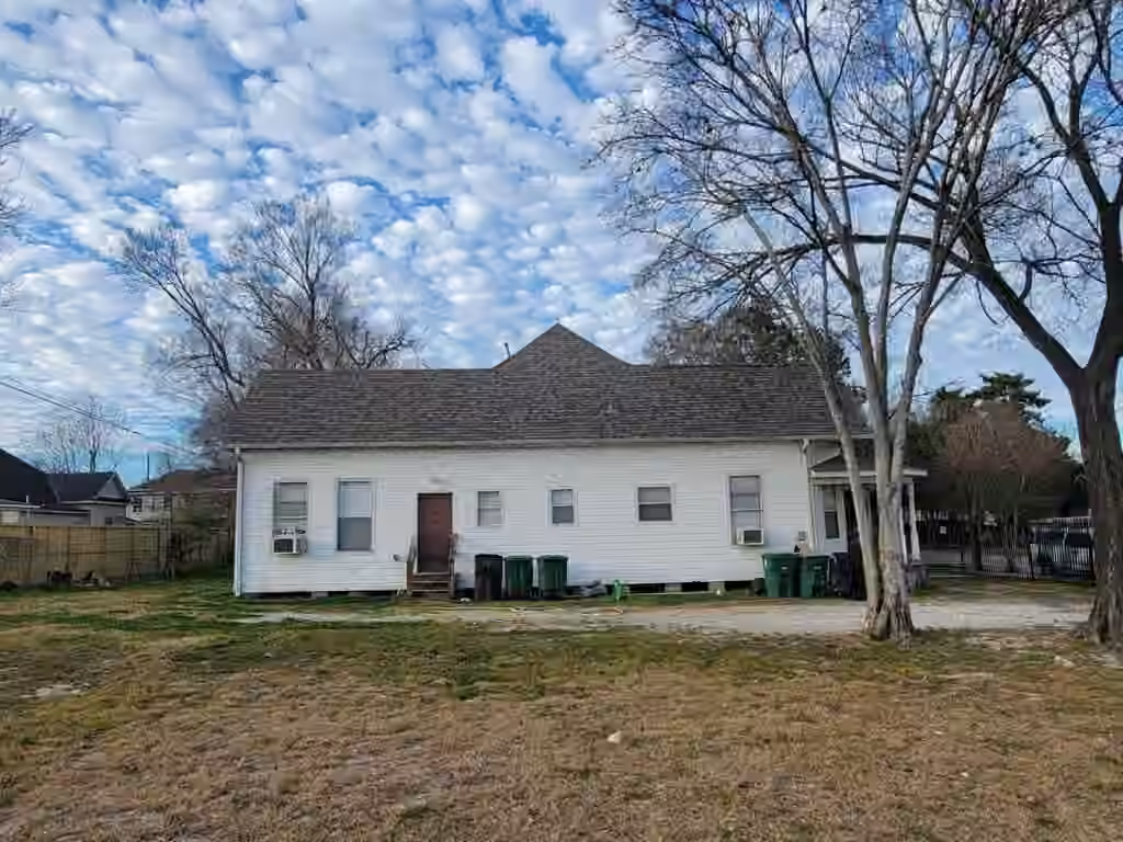 Photo 6 of 1905 Chapman Street, Houston, TX