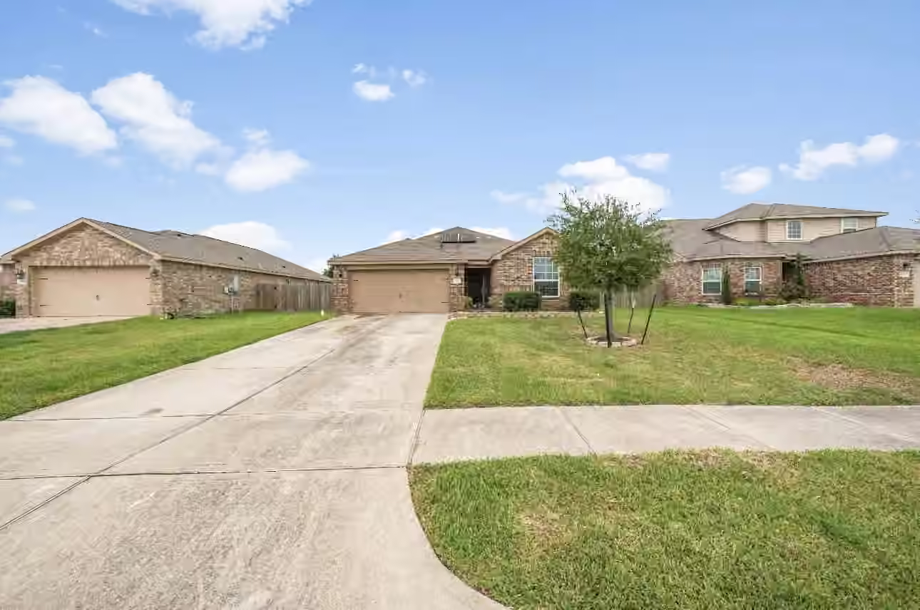 Photo of 9507 Garnet Grove Drive, Rosharon, TX 77583