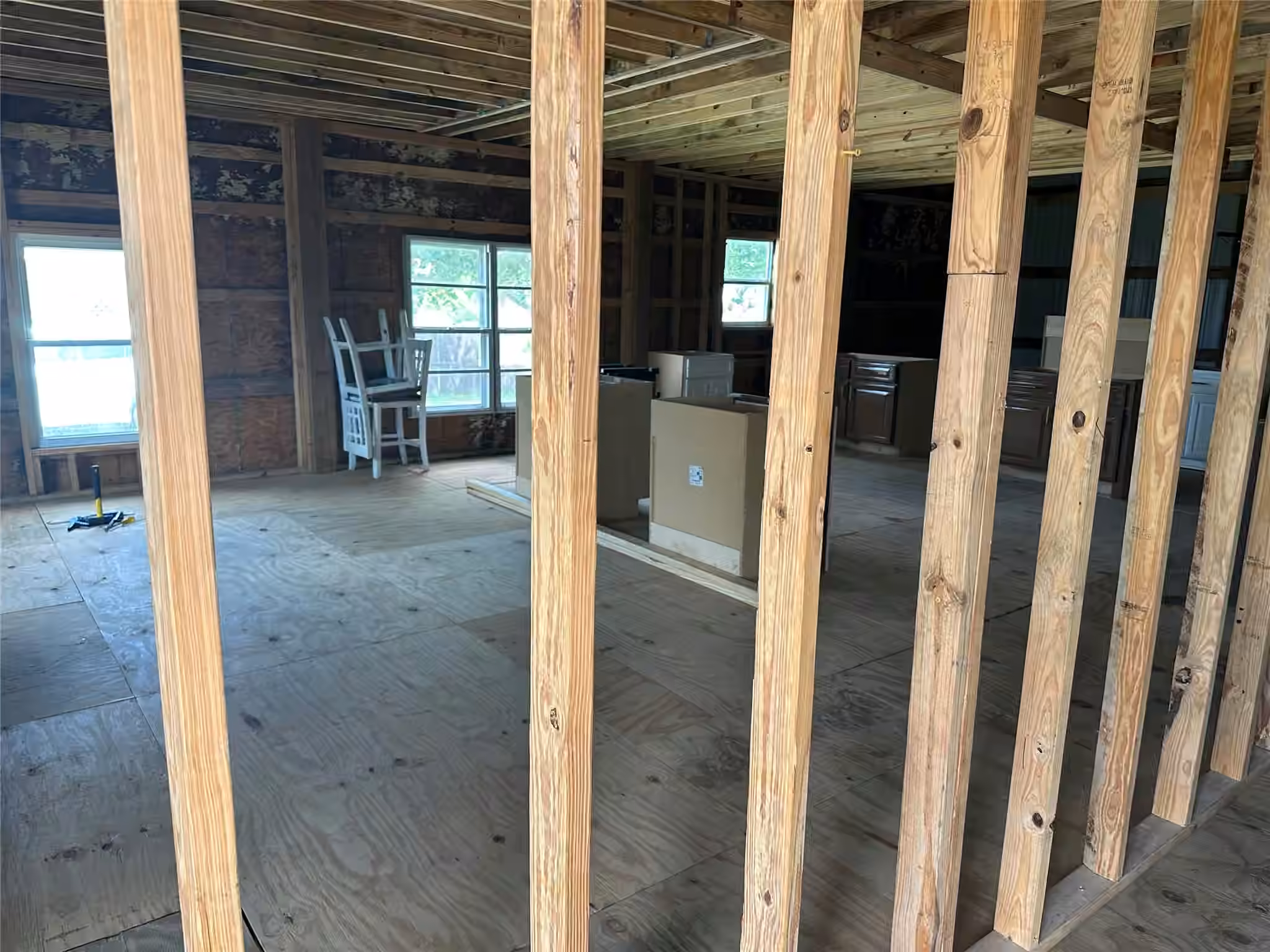 Photo 6 of 860 Wade Street, Clute, TX