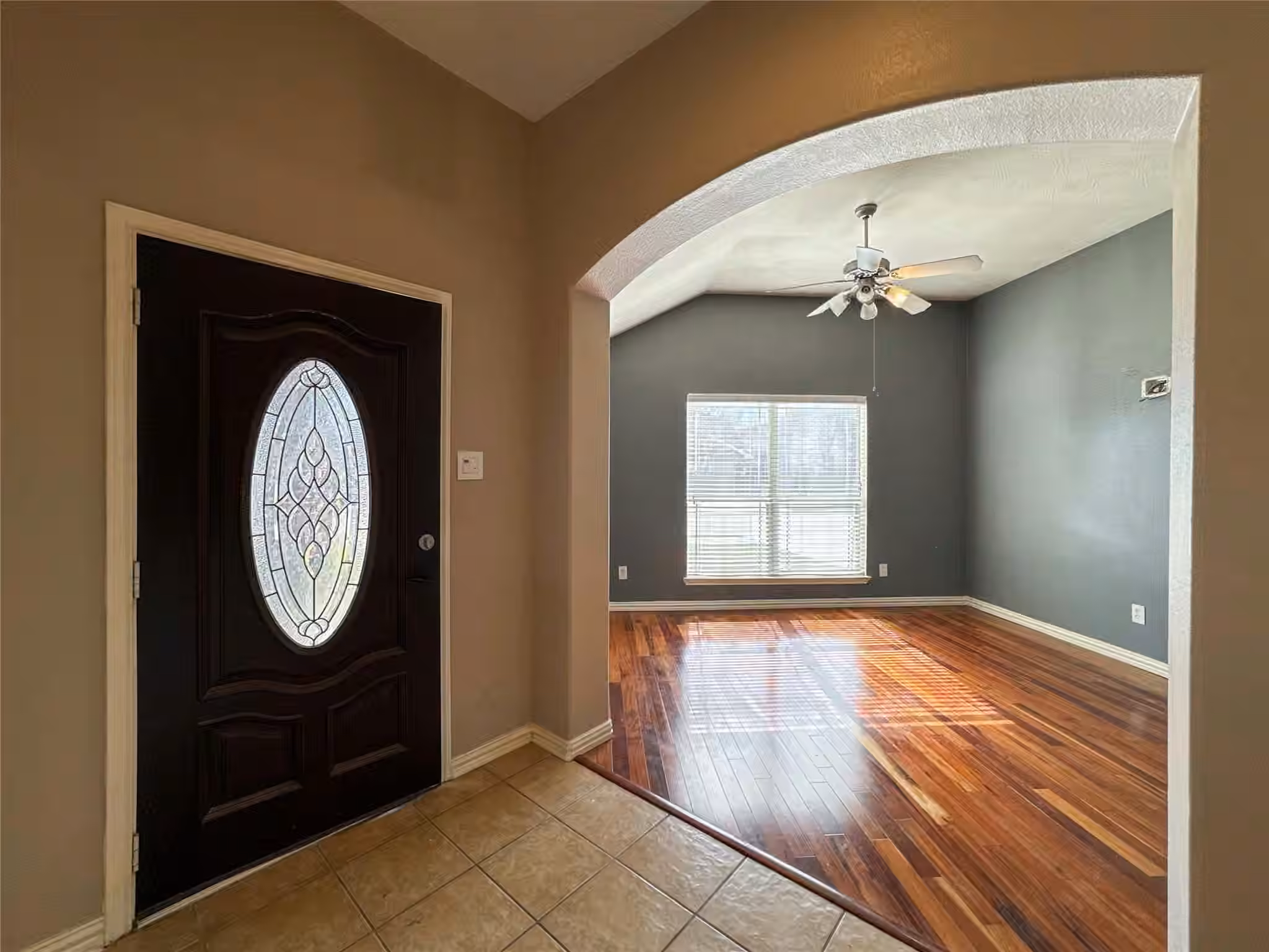 Photo 2 of 1527 Stone Mesa Drive, Houston, TX