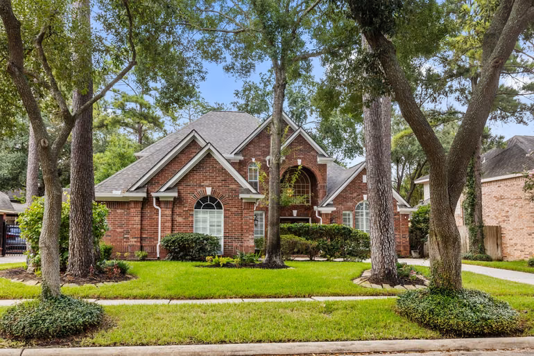 Photo 3 of 9015 Rhapsody Lane, Houston, TX