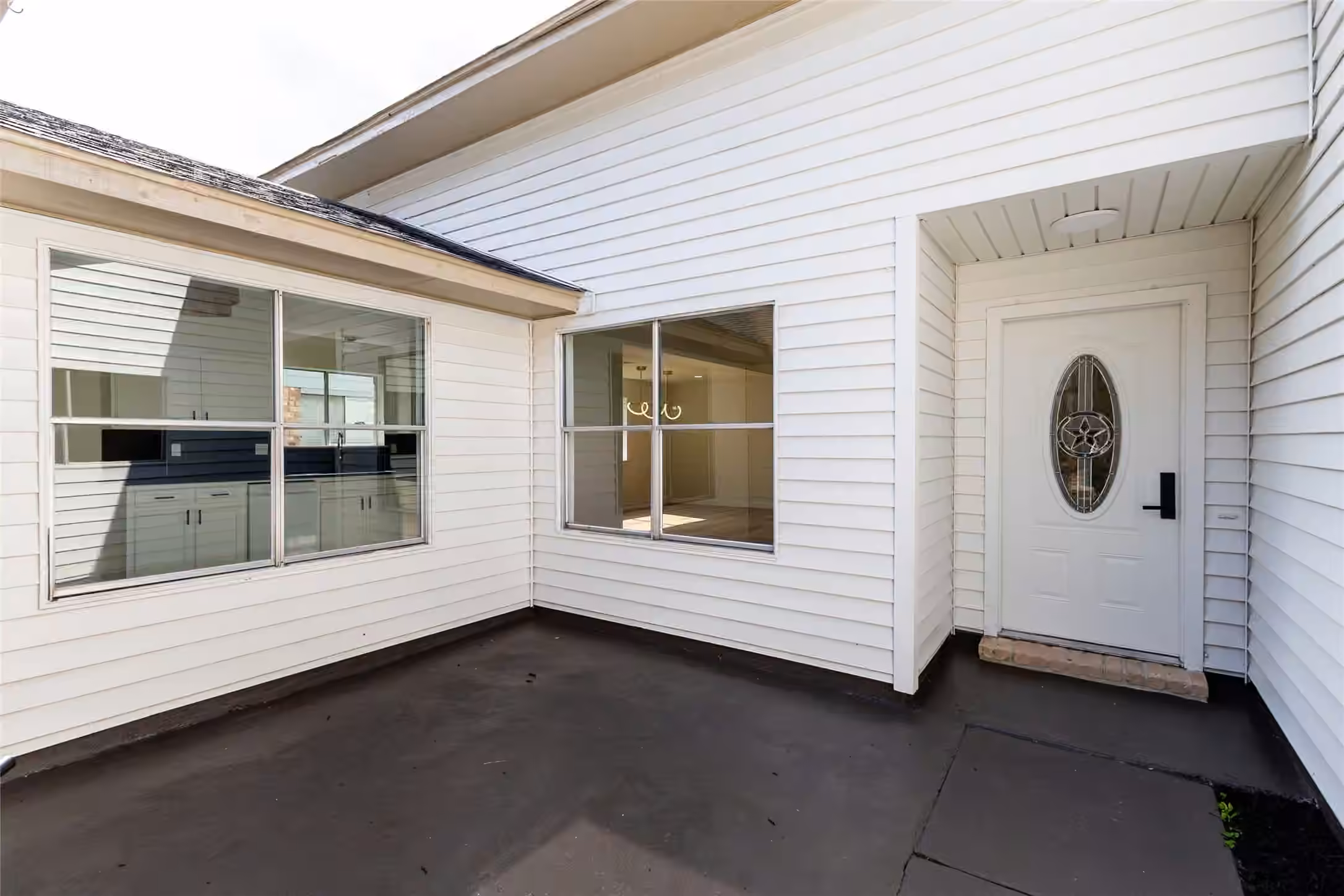 Photo 4 of 16003 Cerca Blanca Drive, Houston, TX