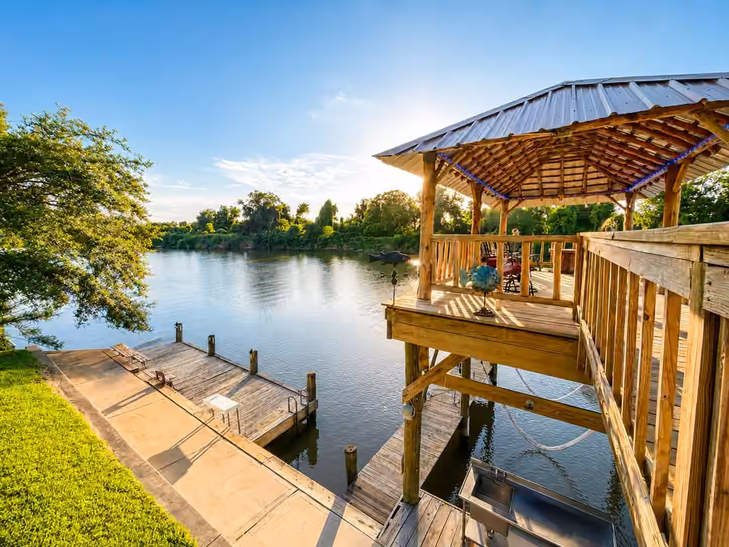 Photo 6 of 129 Selkirk Drive, Bay City, TX