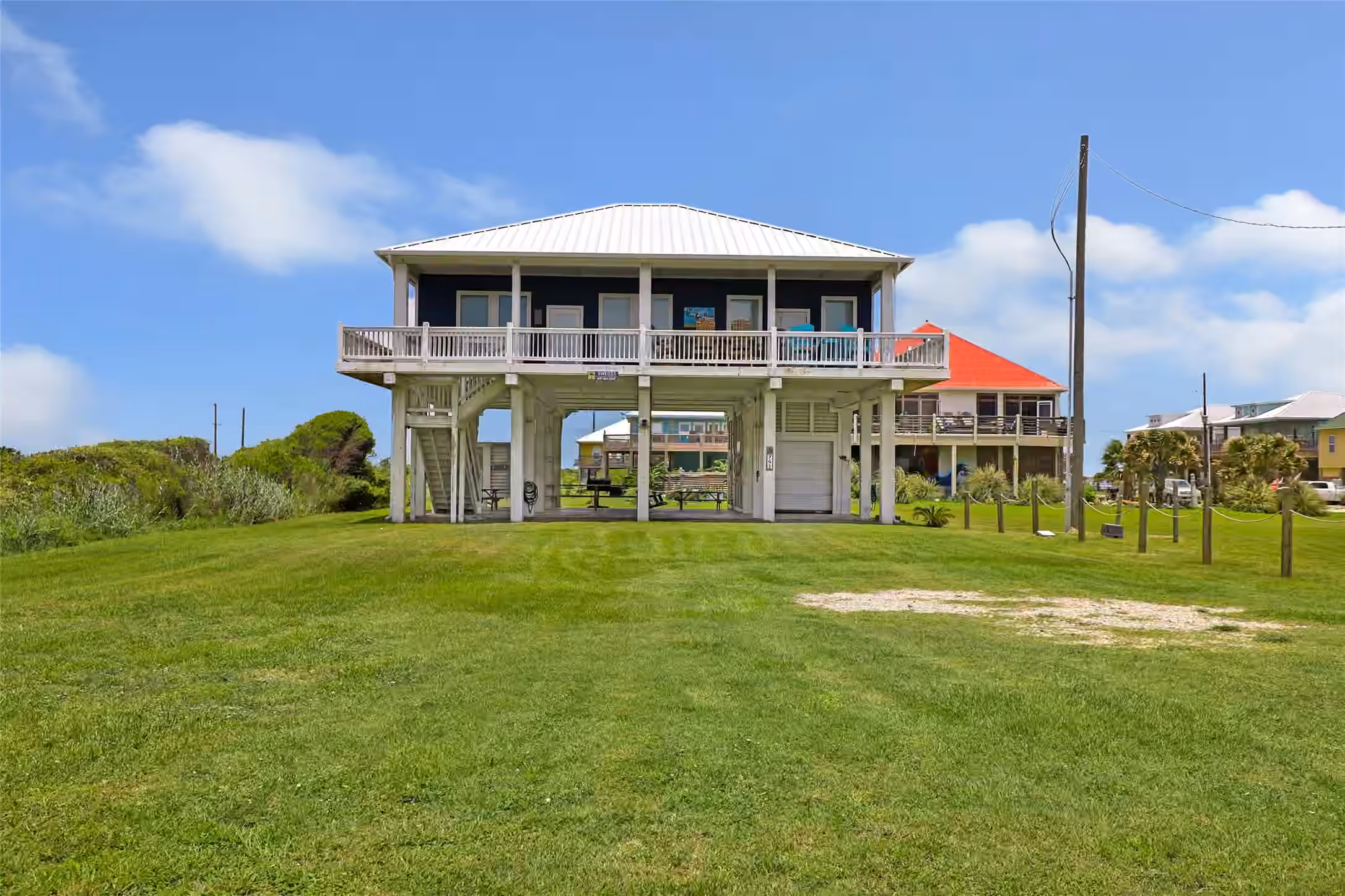 Photo of 761 Bolivar Dunes Boulevard, Gilchrist, TX