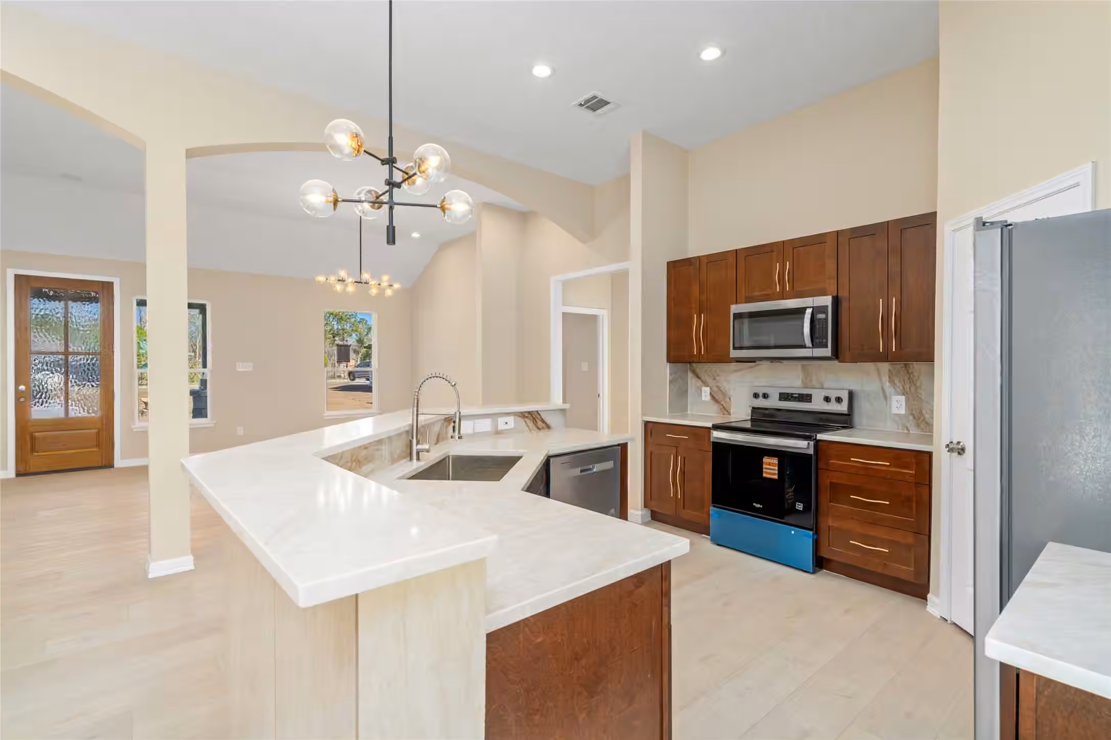 Photo 5 of 4654 N Teague Street, Rosharon, TX