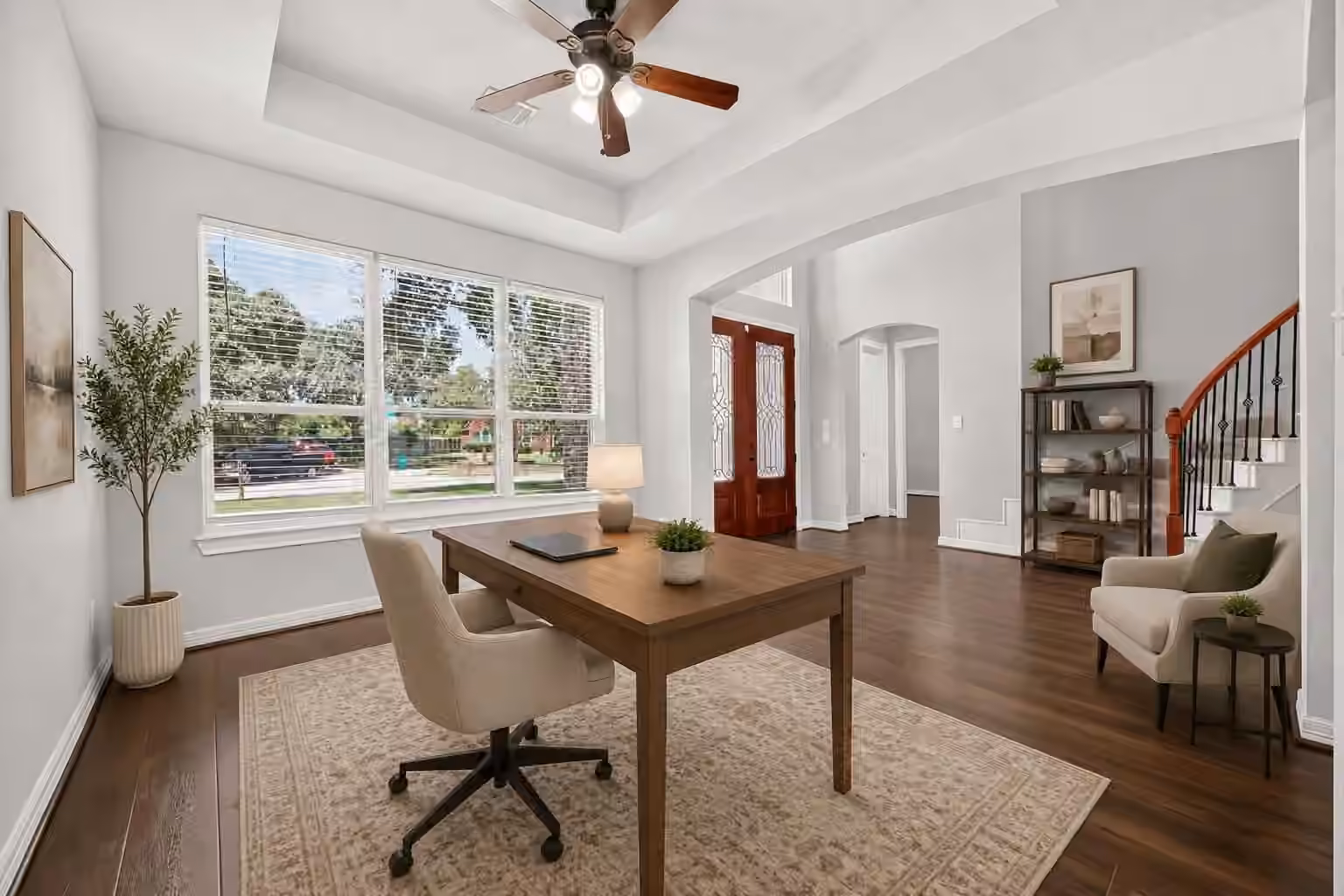 Photo 4 of 8807 Sedgemoor Drive, Tomball, TX