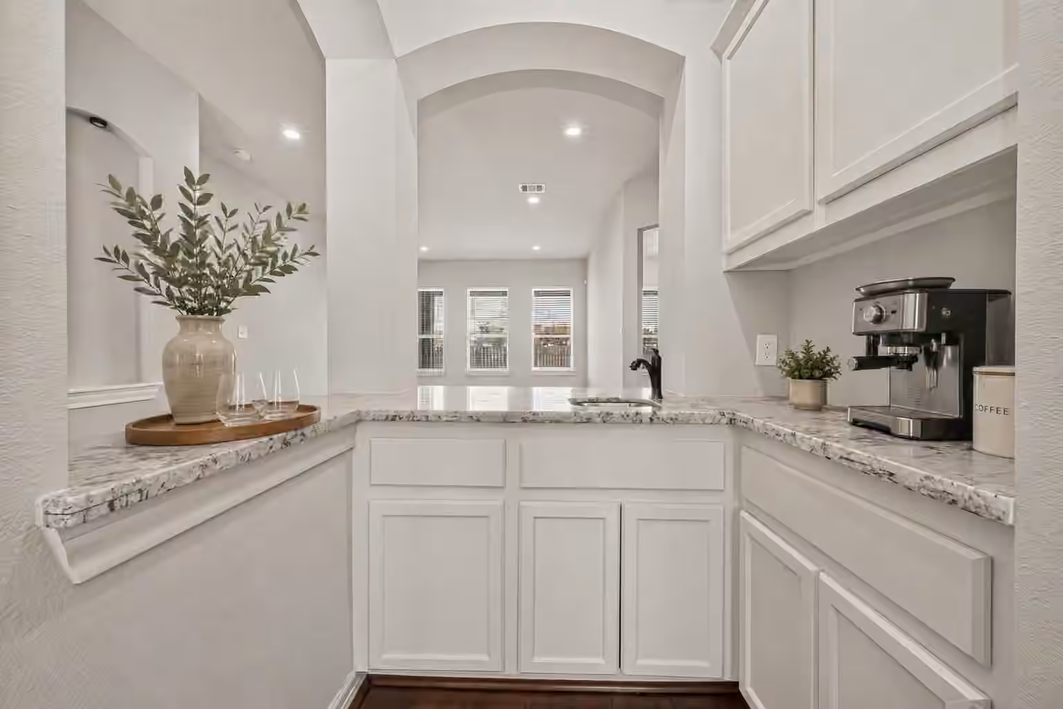 Photo 7 of 8807 Sedgemoor Drive, Tomball, TX