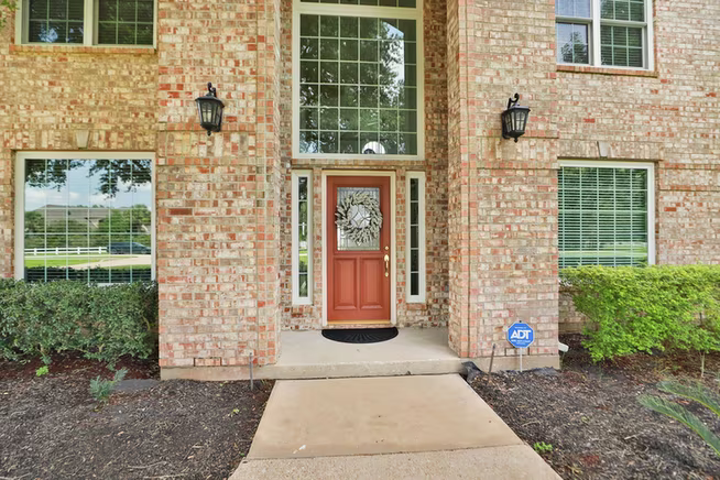 Photo 7 of 20318 Stone Lake Circle, Tomball, TX
