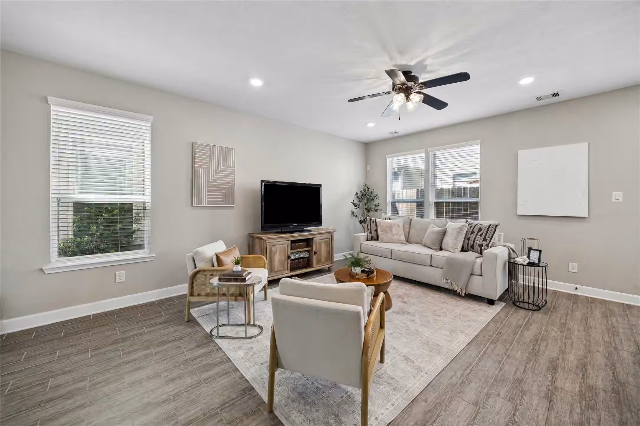 Photo 5 of 1851 Commons Glen Drive, Houston, TX