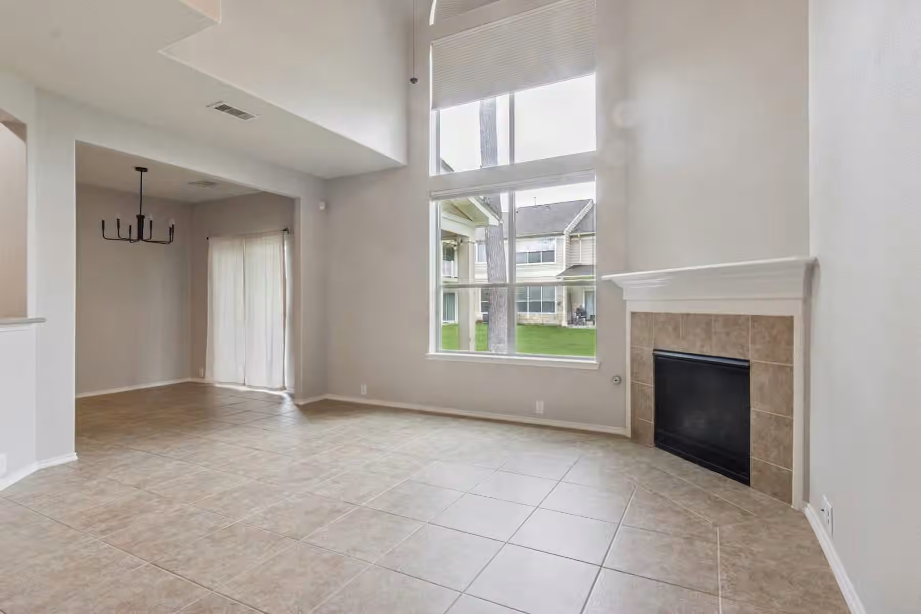 Photo 4 of 13600 Breton Ridge Street 30C, Houston, TX