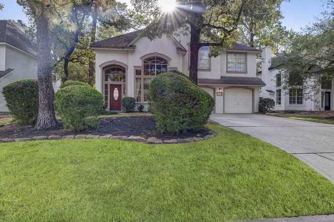 Photo 2 of 22 S Greywing Place, The Woodlands, TX