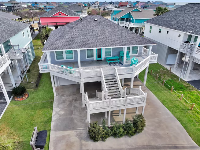 Photo of 932 Kent, Crystal Beach, TX 77650