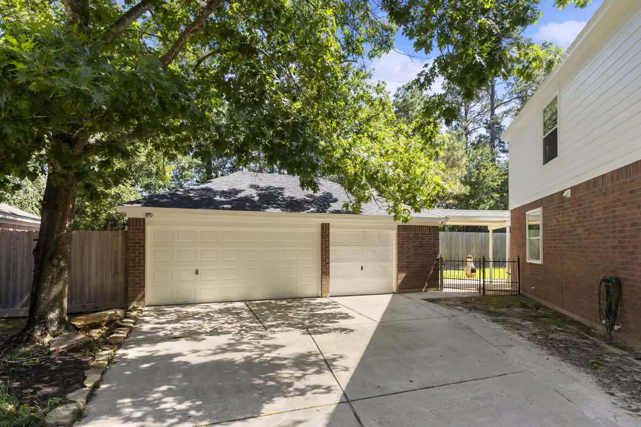 Photo 5 of 98 W Night Heron Place, The Woodlands, TX