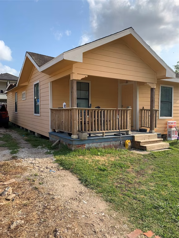 Photo 2 of 4210 Oats Street, Houston, TX