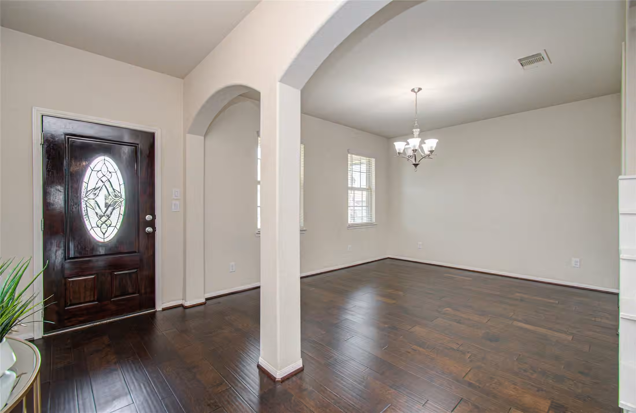 Photo 7 of 12319 Gatewood Drive, Mont Belvieu, TX
