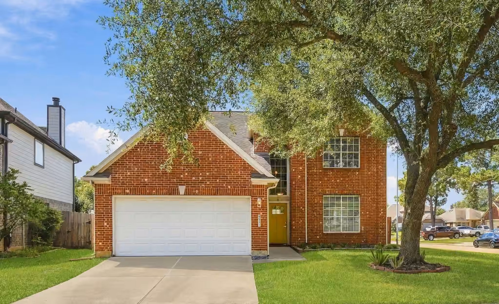 Photo 2 of 9511 Goldenglade Circle, Houston, TX