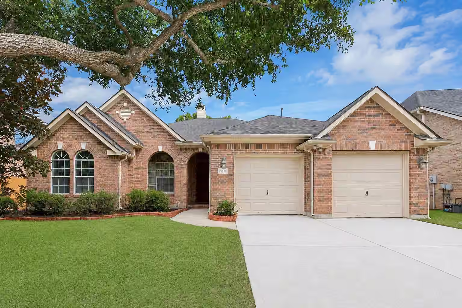 Photo 2 of 21123 Dover Park Lane, Katy, TX