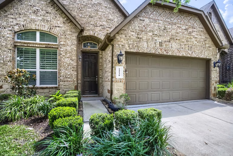 Photo 3 of 24238 Madrid Hill Lane, Katy, TX