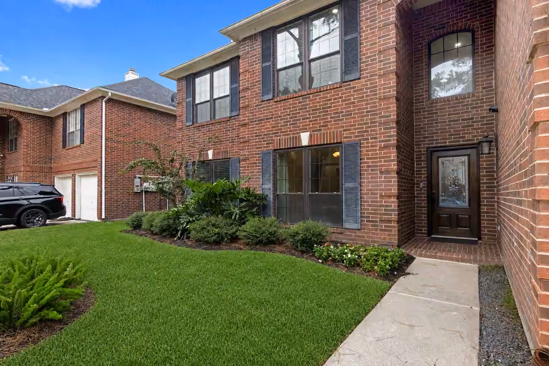 Photo 4 of 7919 Moncur Drive, Houston, TX