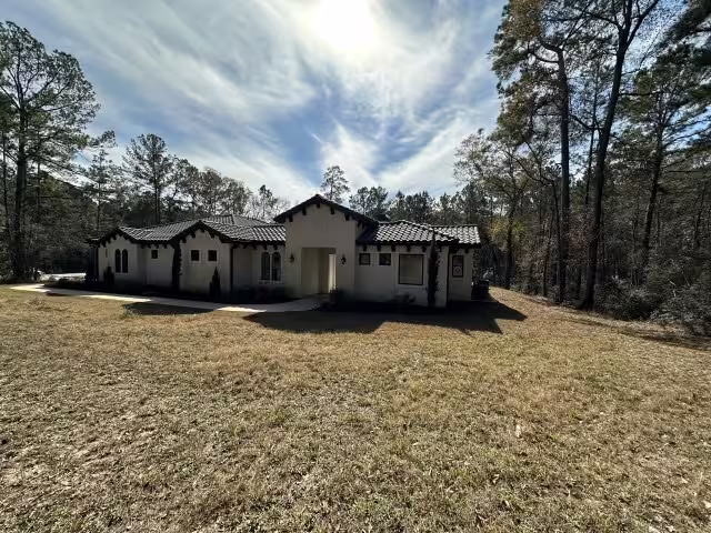 Photo 2 of 875 Lonestar Road, Huntsville, TX