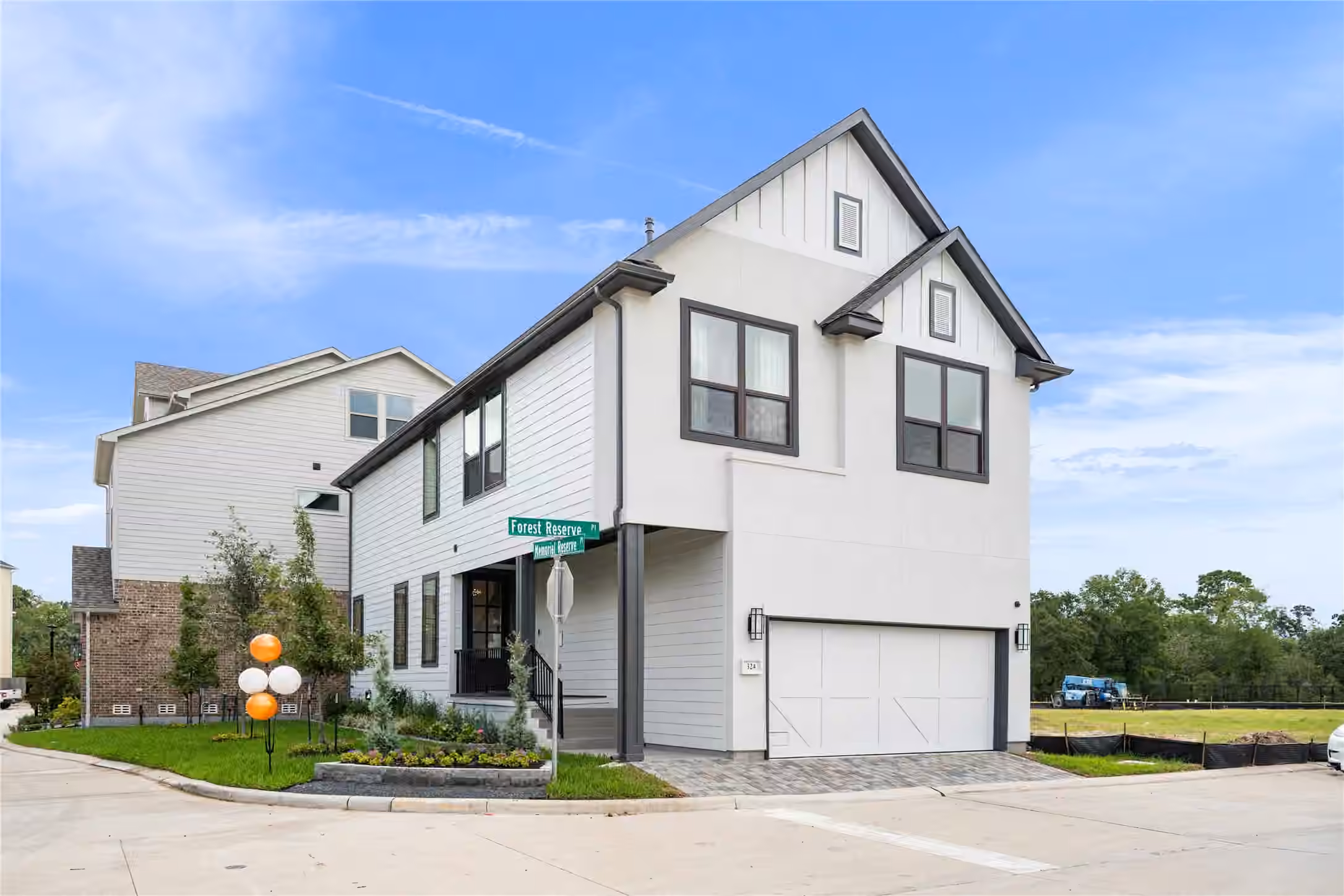 Photo of 324 Forest Reserve Place, Houston, TX