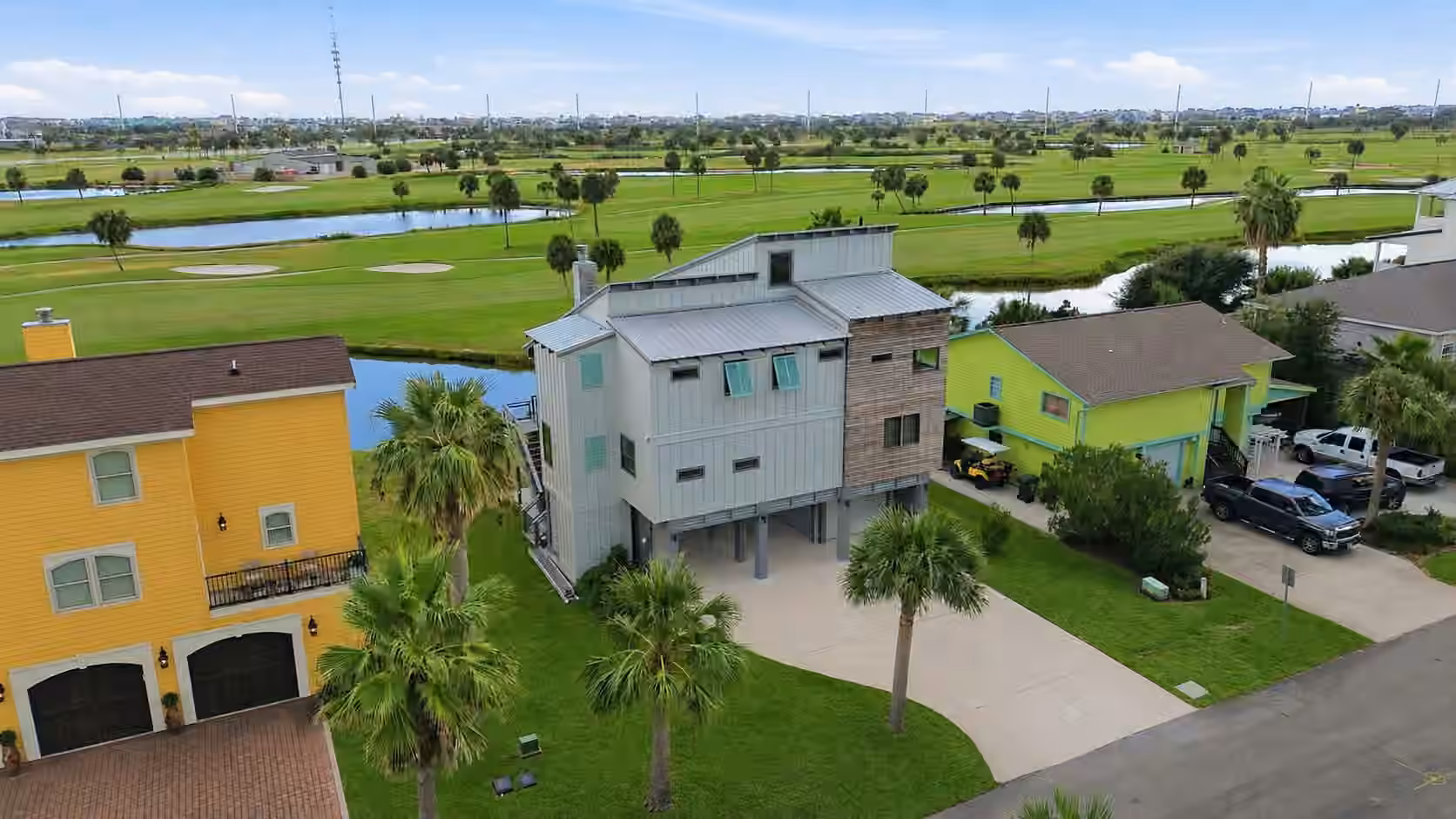 Photo 4 of 13957 Grambo Boulevard, Galveston, TX