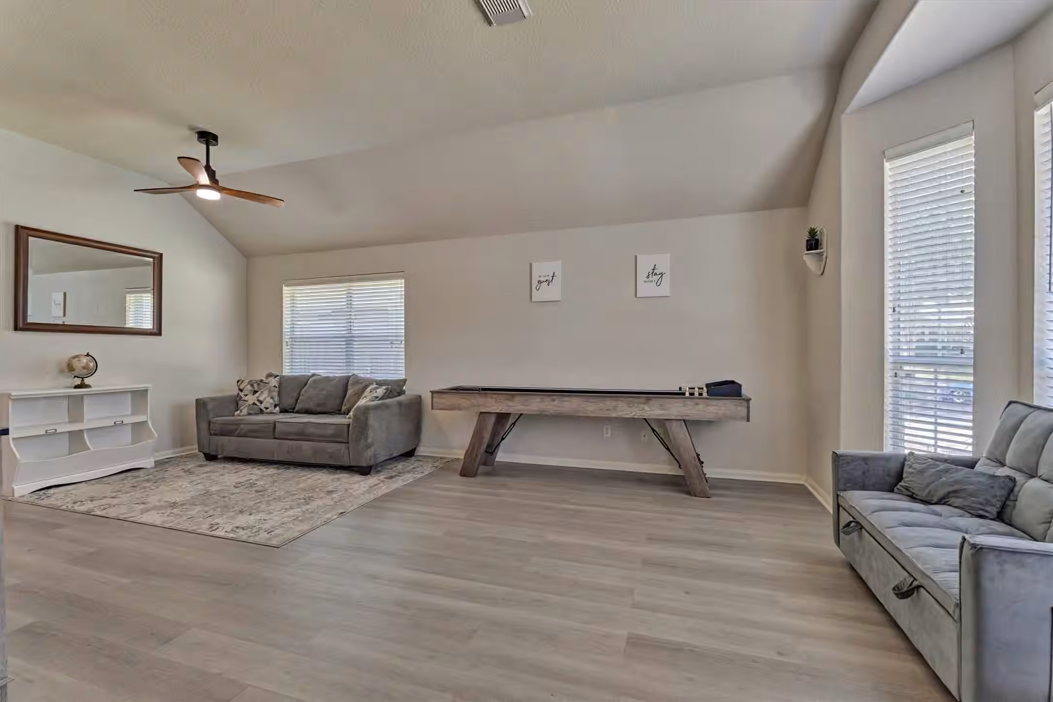 Photo 3 of 3729 Breckenridge Drive, Montgomery, TX