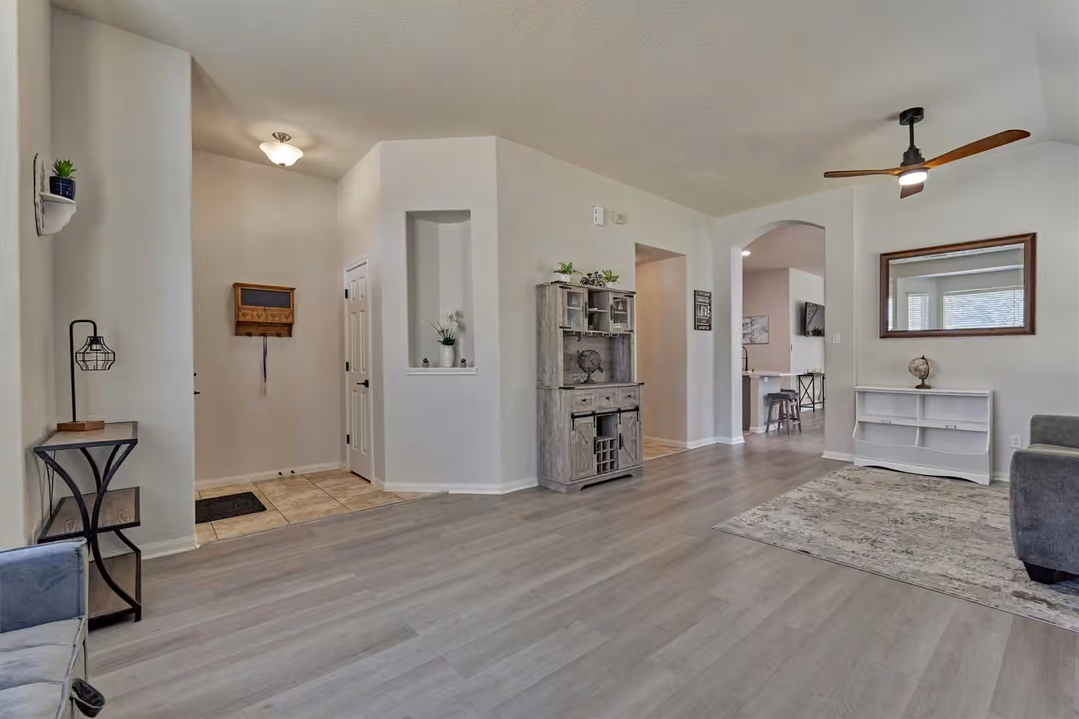 Photo 4 of 3729 Breckenridge Drive, Montgomery, TX