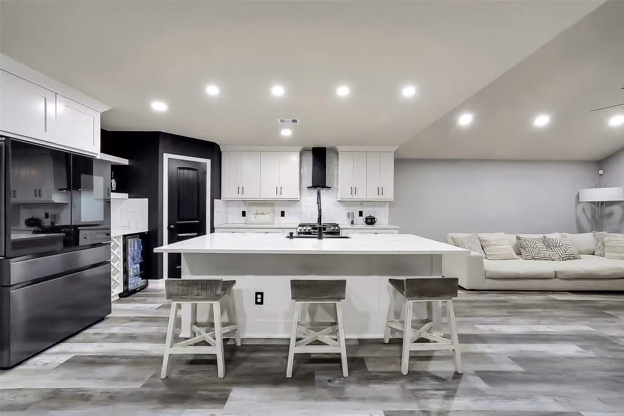Photo 5 of 16610 Green Feather Drive, Houston, TX