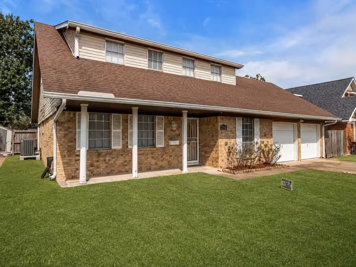 Photo 2 of 2808 Burke Road, Pasadena, TX