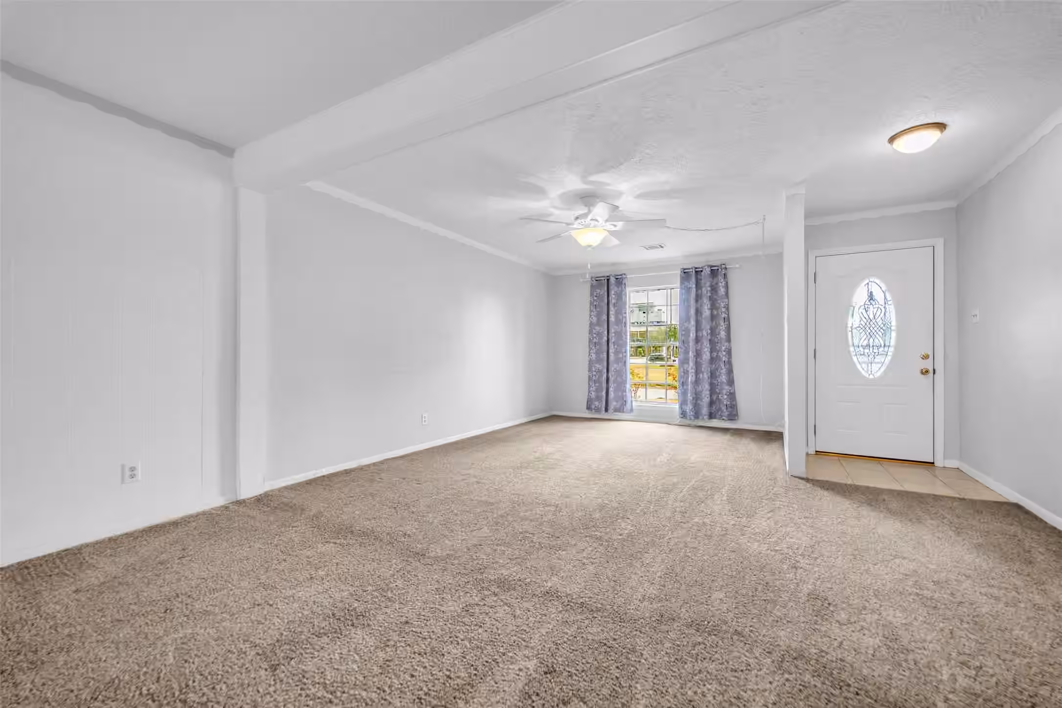 Photo 3 of 2808 Burke Road, Pasadena, TX