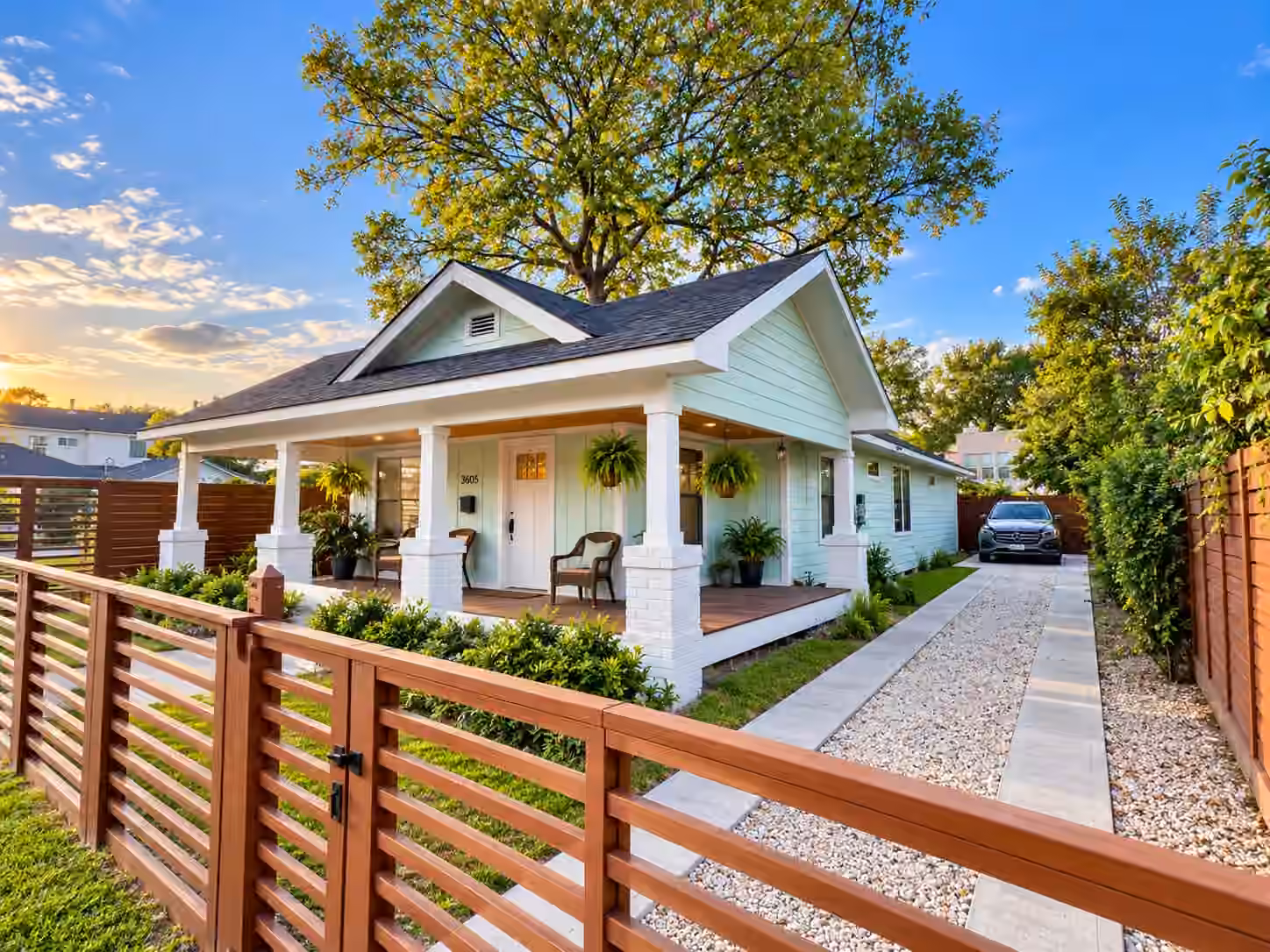 Photo 3 of 3605 Mcilhenny Street, Houston, TX