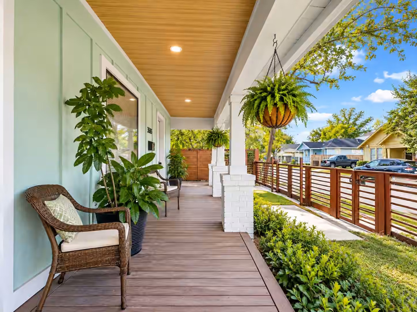 Photo 6 of 3605 Mcilhenny Street, Houston, TX