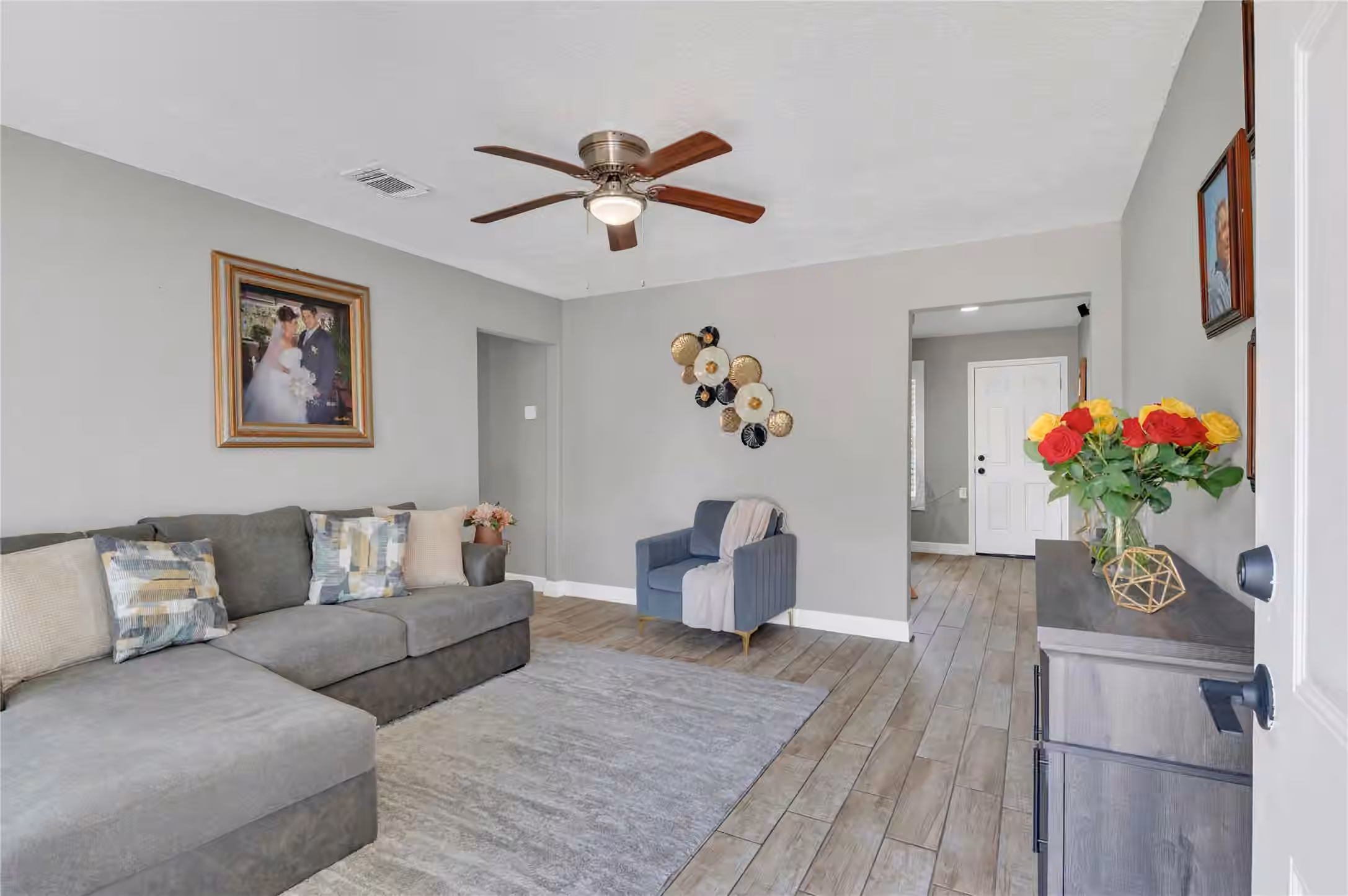 Photo 4 of 5311 Louise Street, Baytown, TX