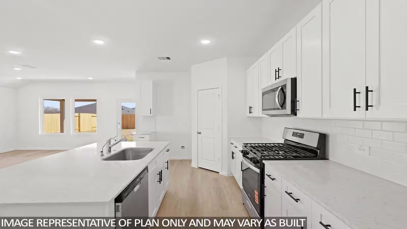 Photo 4 of 27532 Evergreen Cone Lane, Magnolia, TX