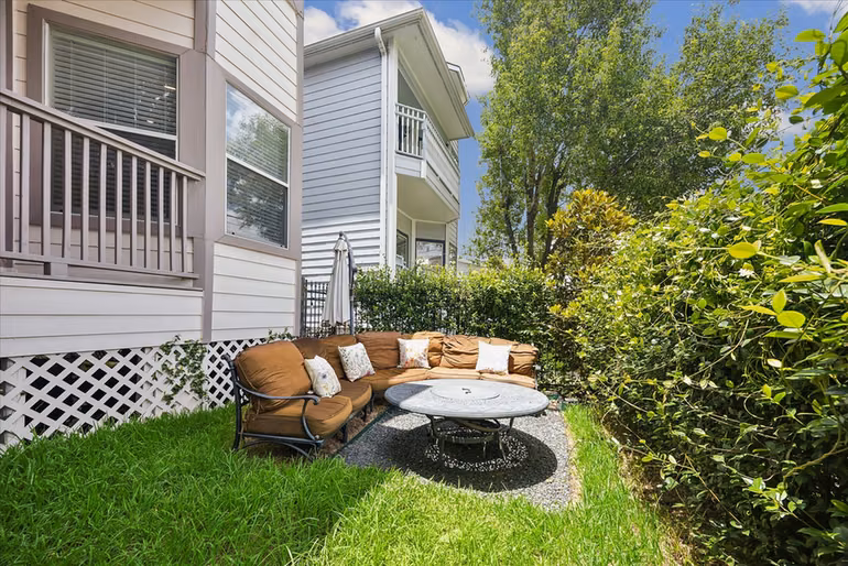 Photo 3 of 2309 Nicholson Street, Houston, TX