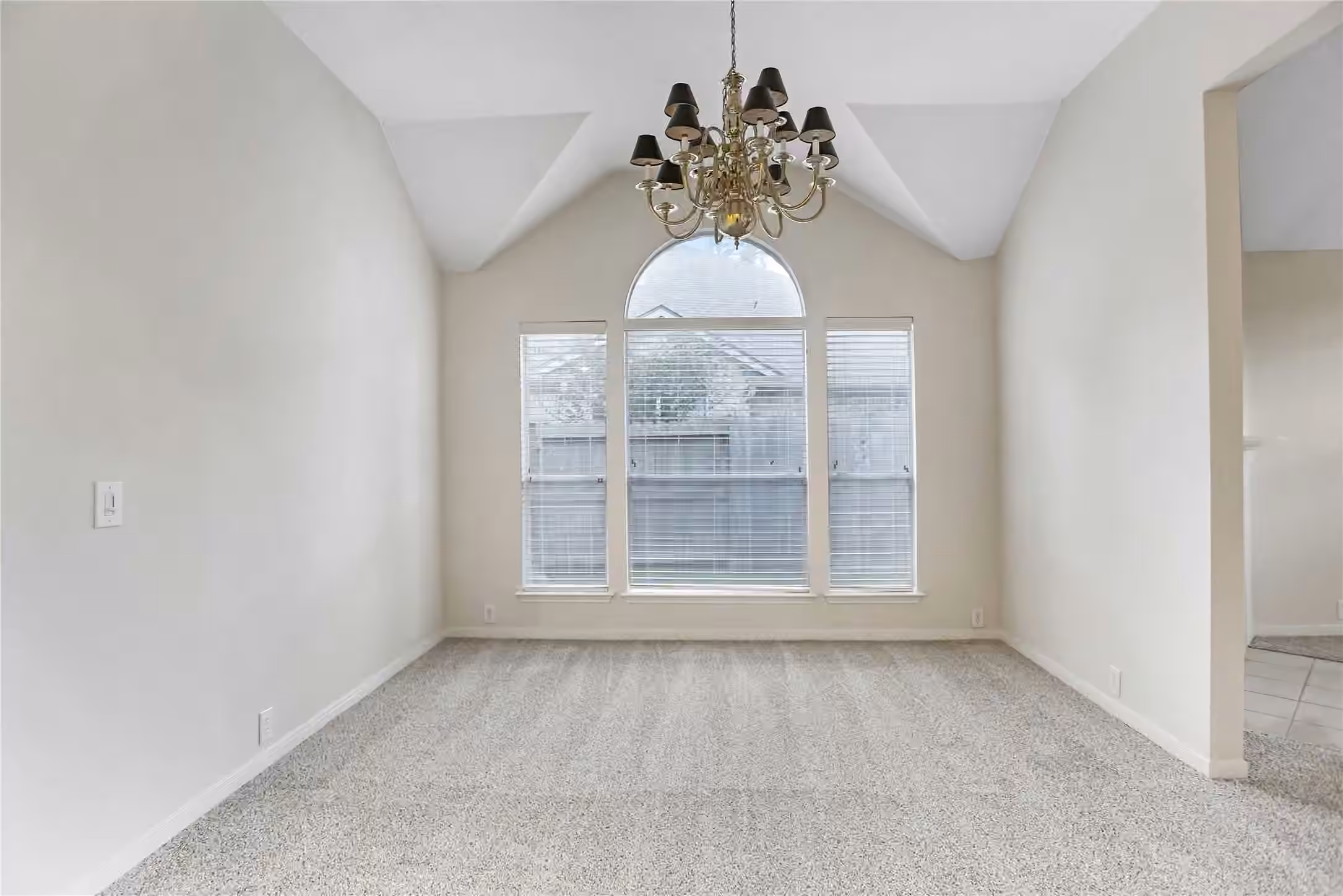 Photo 6 of 1343 Summer Terrace Drive, Sugar Land, TX
