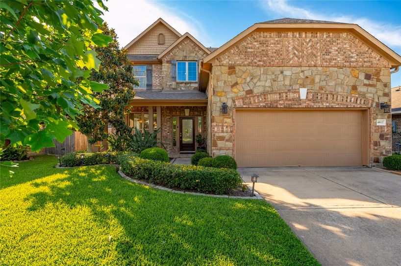 Photo of 4817 Piares Lane, League City, TX 77573