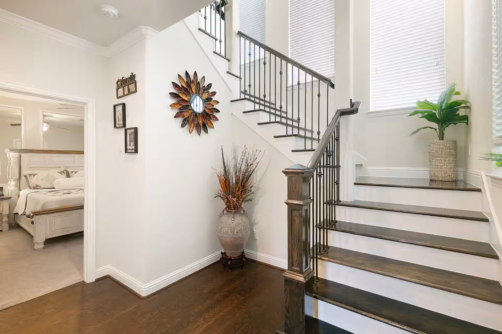 Photo 2 of 1415 Maple Stream Drive, Houston, TX