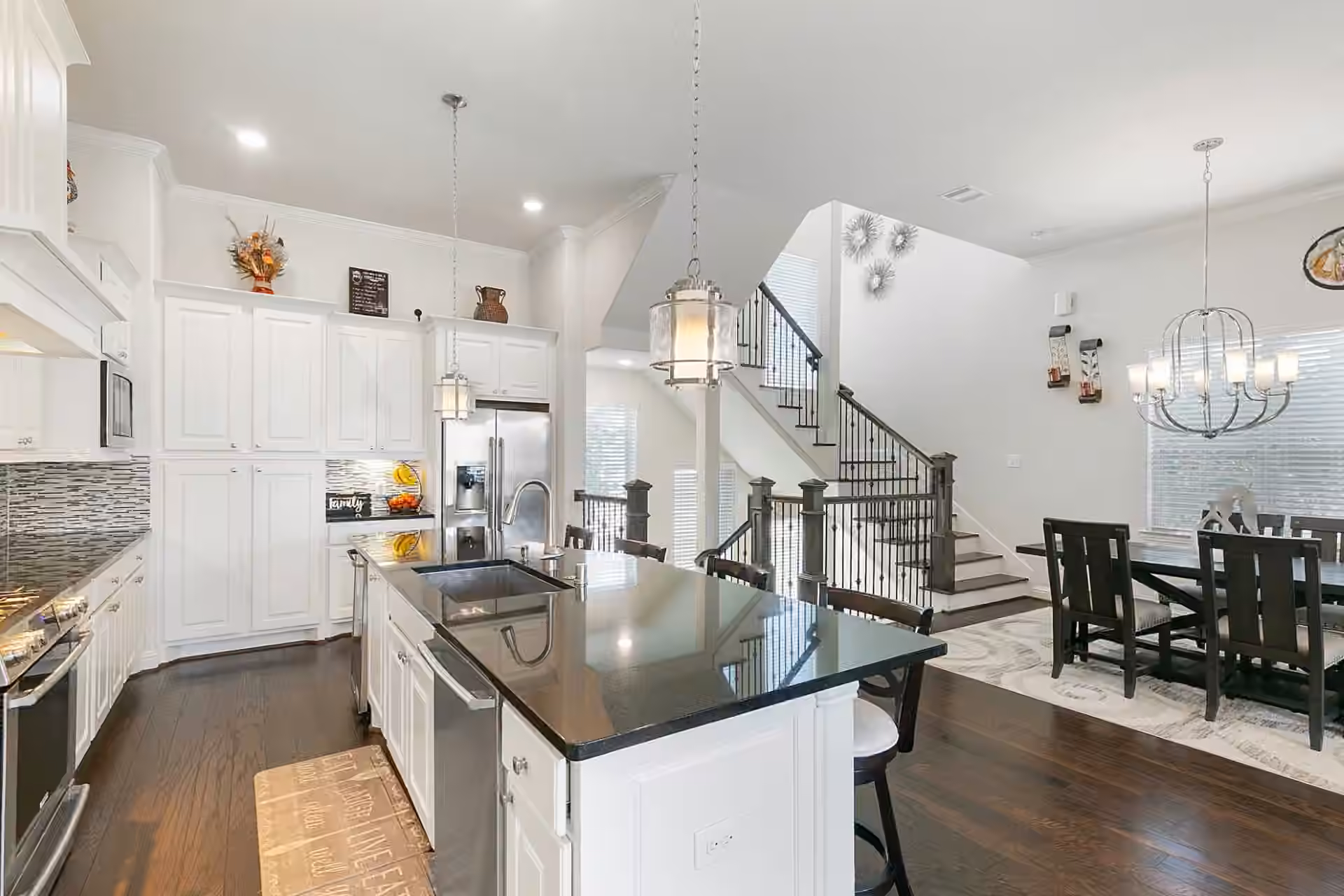 Photo 6 of 1415 Maple Stream Drive, Houston, TX