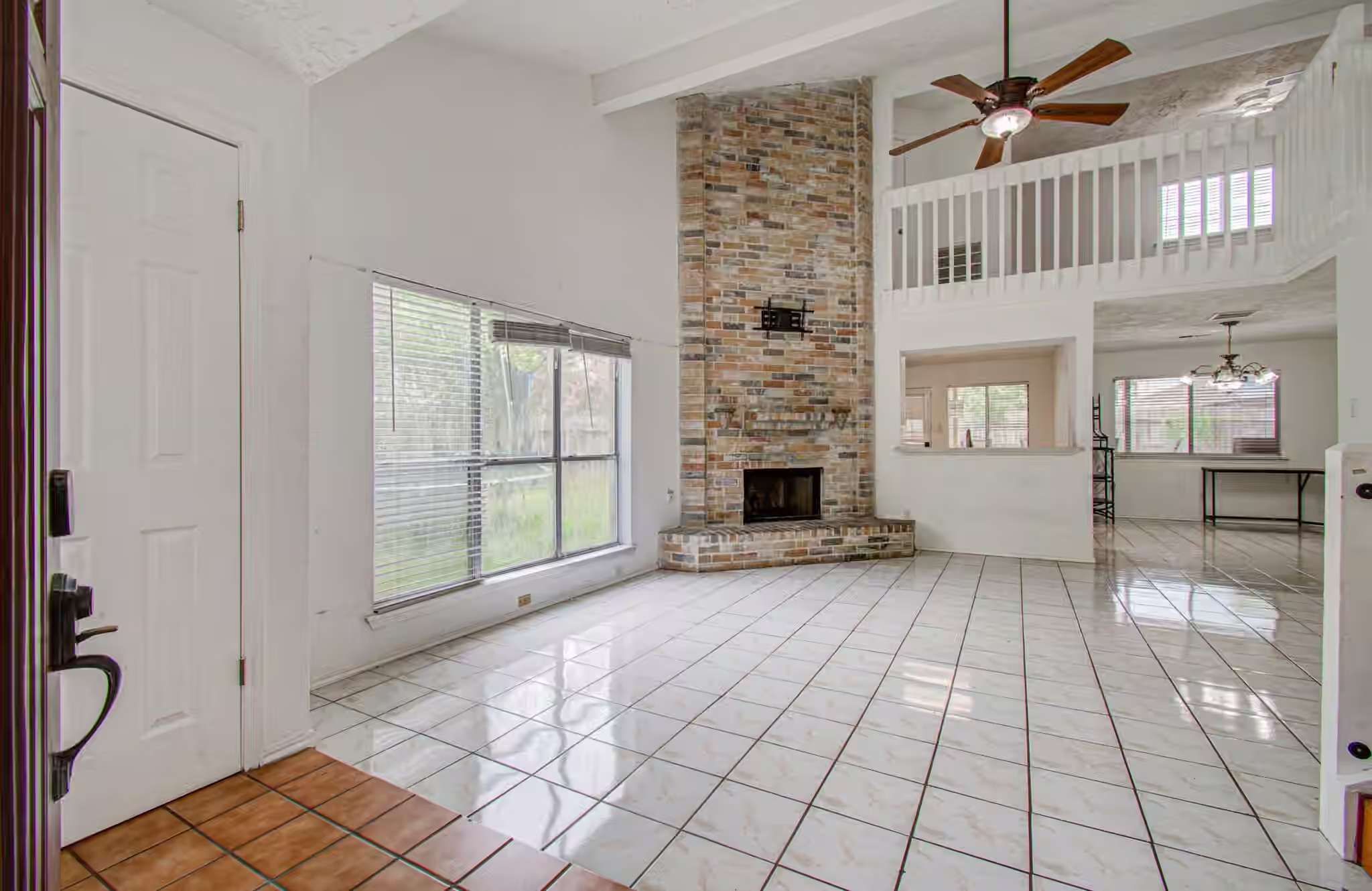 Photo 6 of 9610 Blackamore Circle, Houston, TX