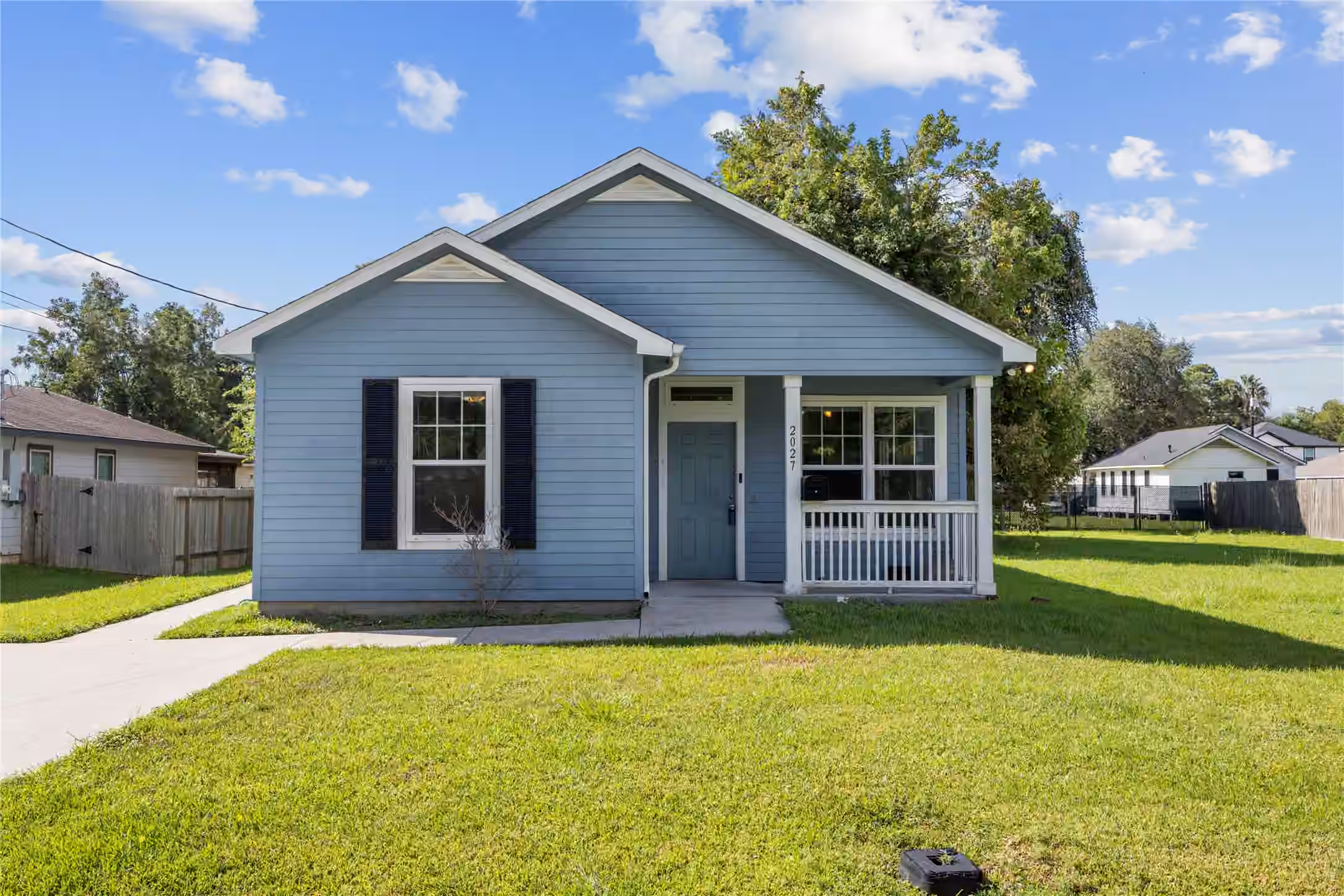 Photo of 2027 Rosalee Street, La Marque, TX 77568