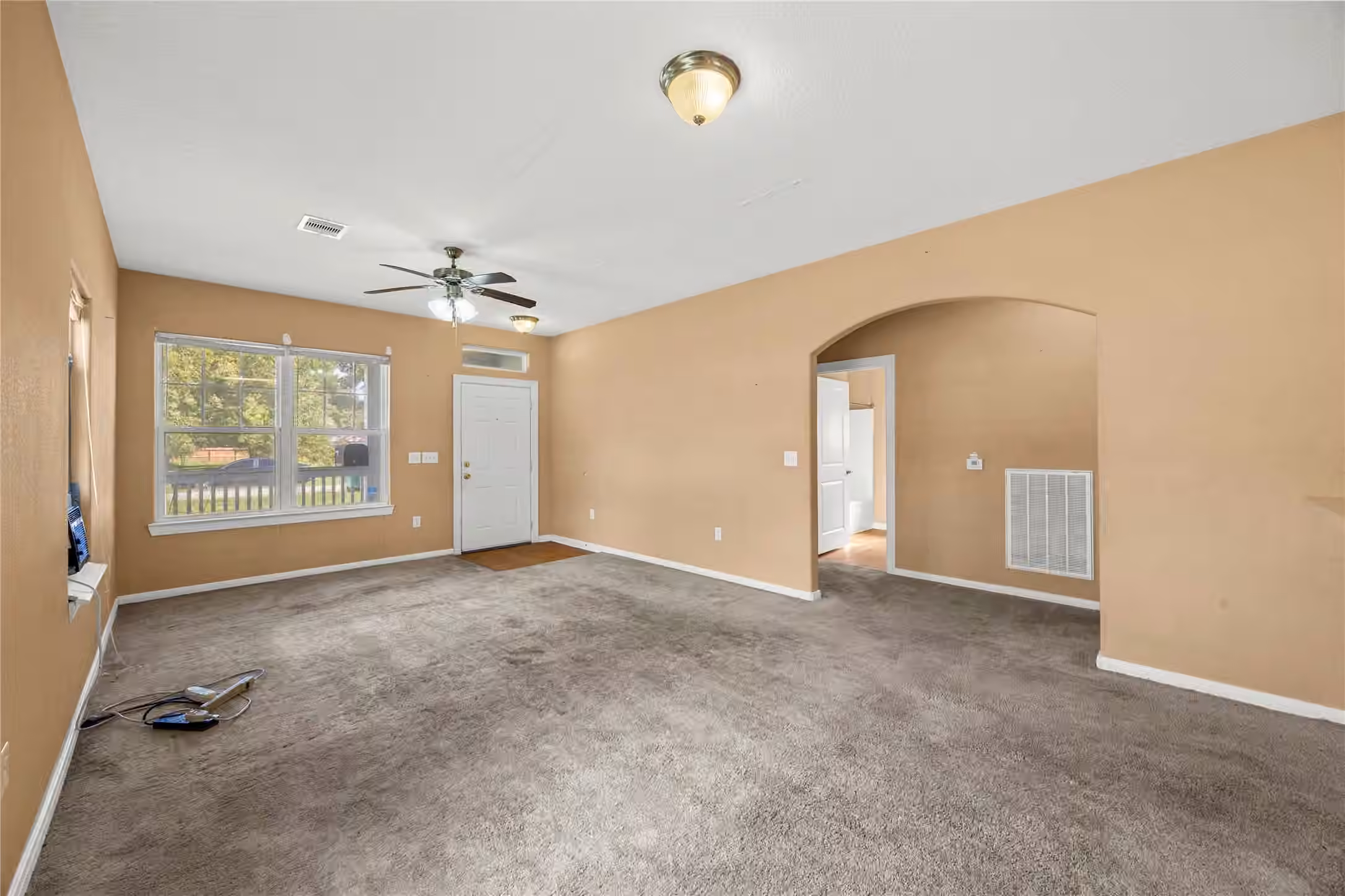 Photo 6 of 2027 Rosalee Street, La Marque, TX 77568