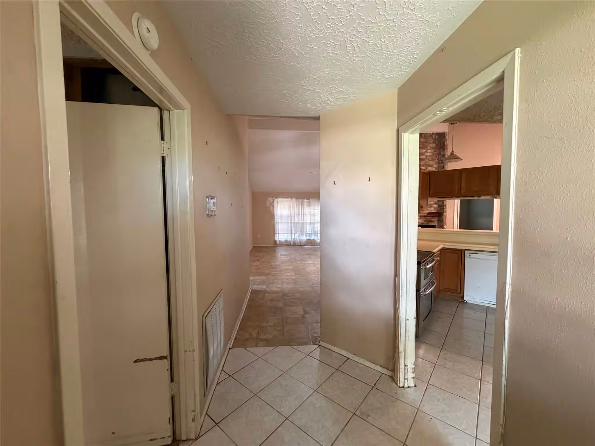 Photo 2 of 3347 Boxelder Drive, Houston, TX