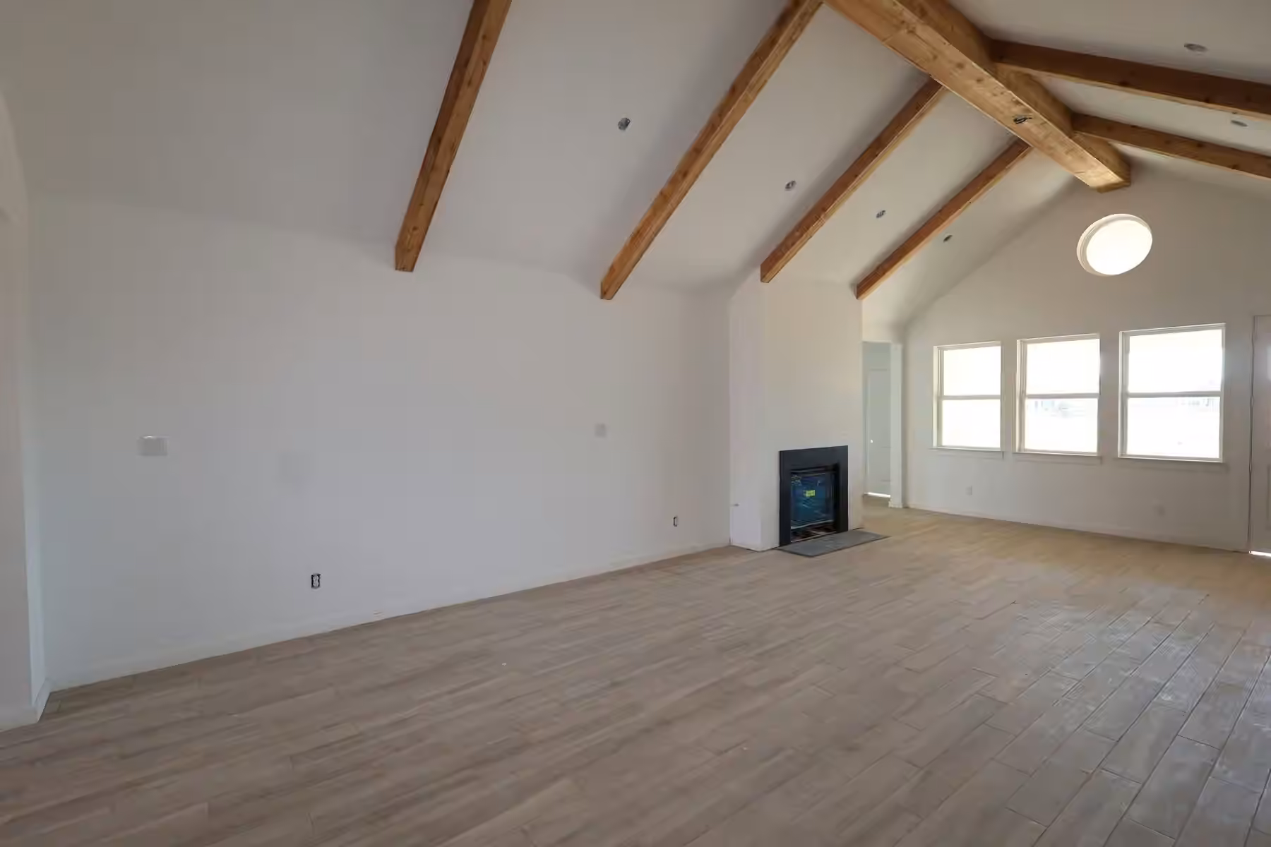 Photo 4 of 4005 Cardinal Way, Waller, TX
