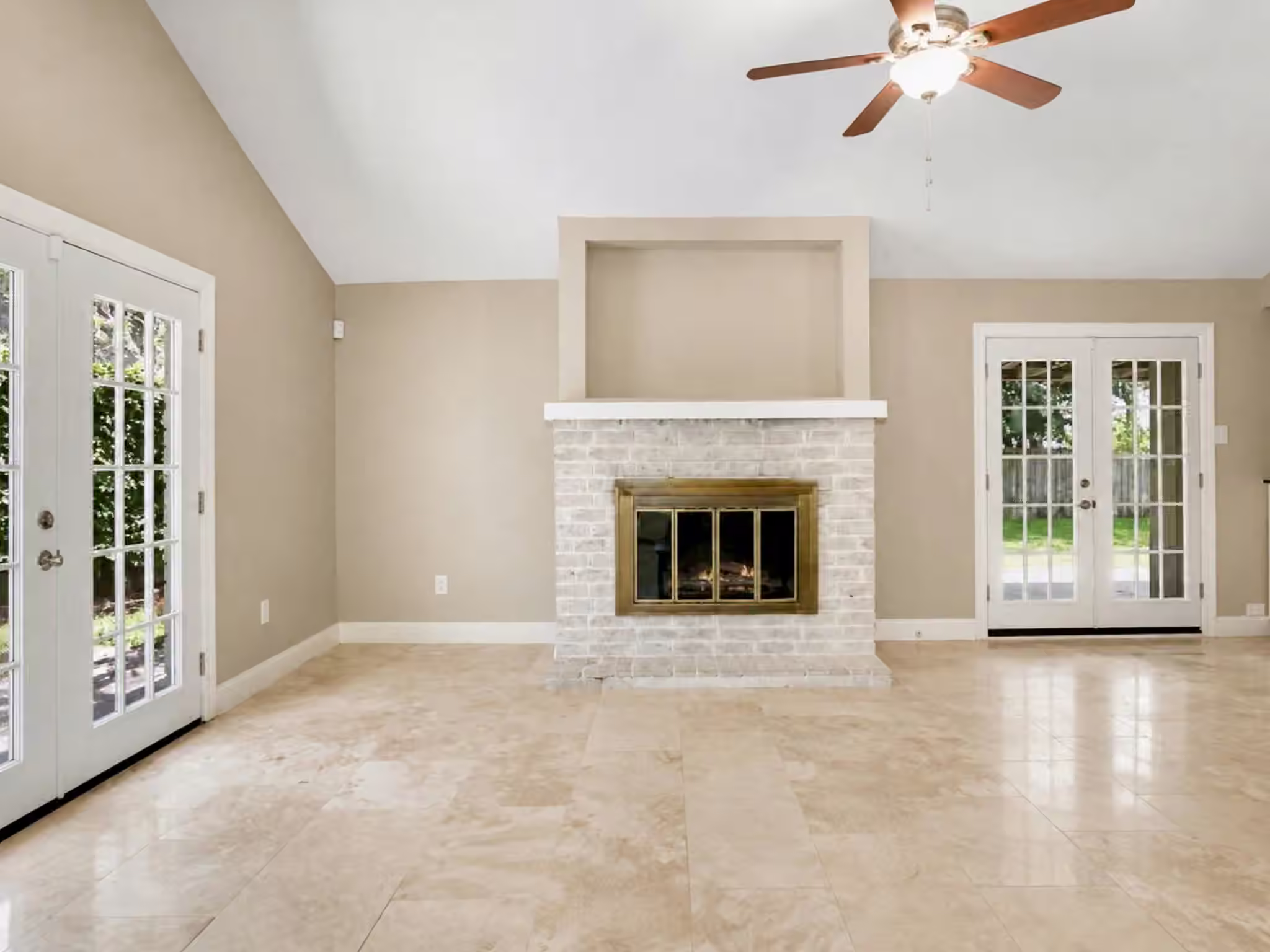 Photo 3 of 4521 Coronado Street, Seabrook, TX