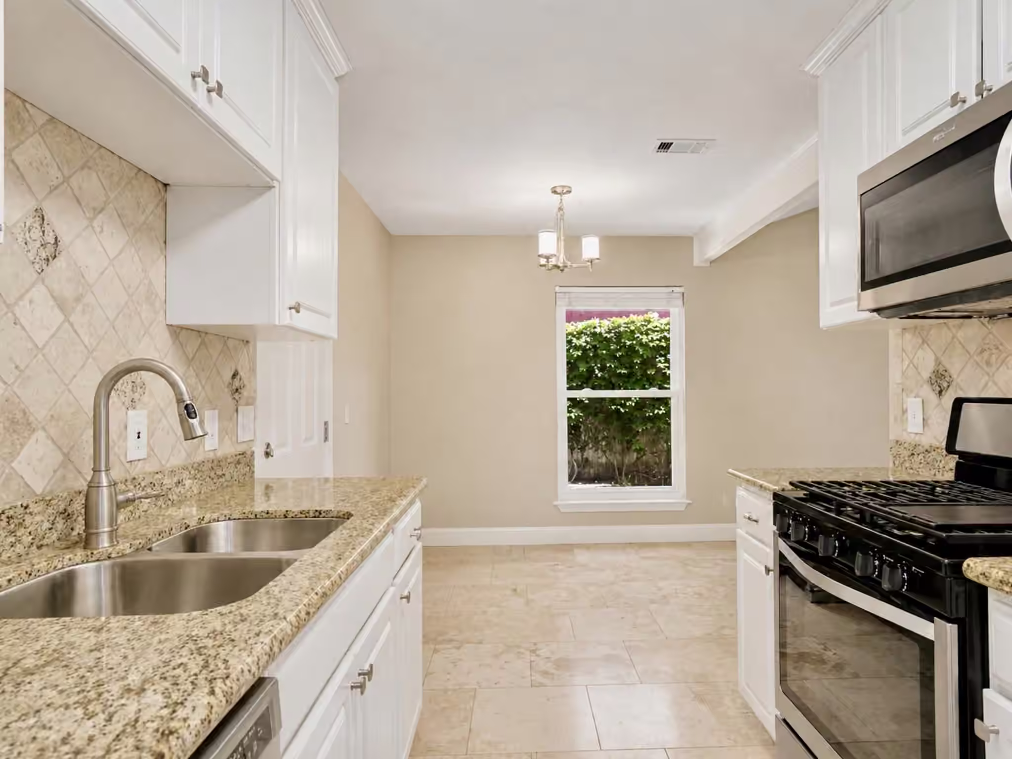 Photo 5 of 4521 Coronado Street, Seabrook, TX