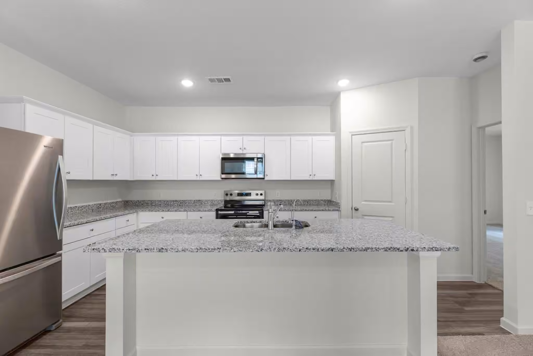Photo 3 of 1029 Sunlit Circle, Brookshire, TX